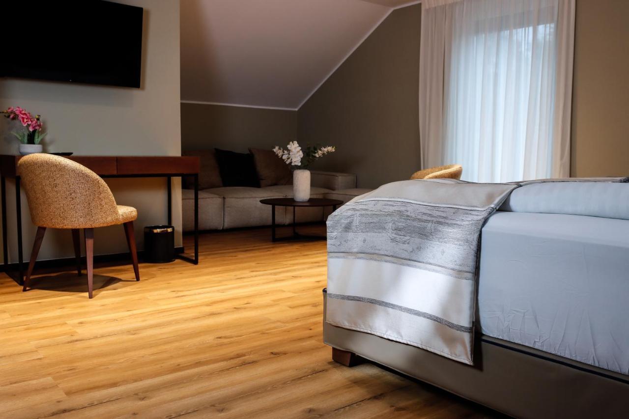 Hotel Wehra Wehr  Eksteriør bilde