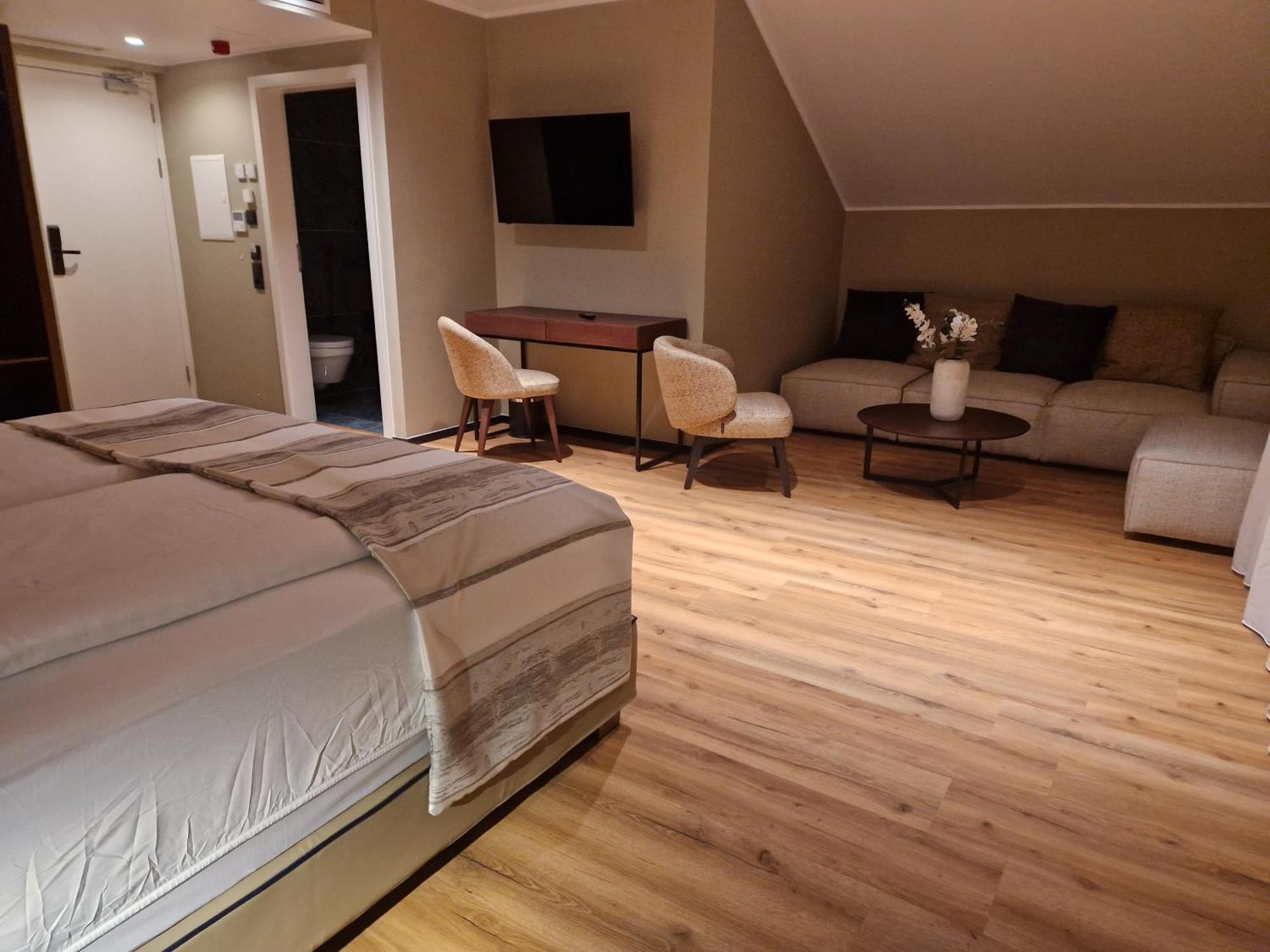 Hotel Wehra Wehr  Eksteriør bilde